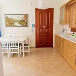 Διαμέρισμα Cavo D' Oro *
