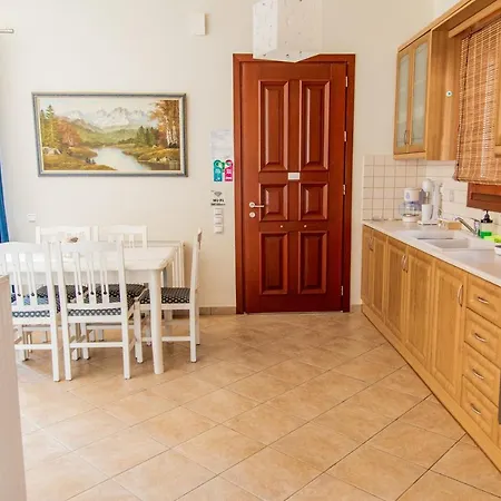 Apartment Cavo D' Oro *