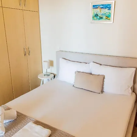 Apartment Cavo D' Oro